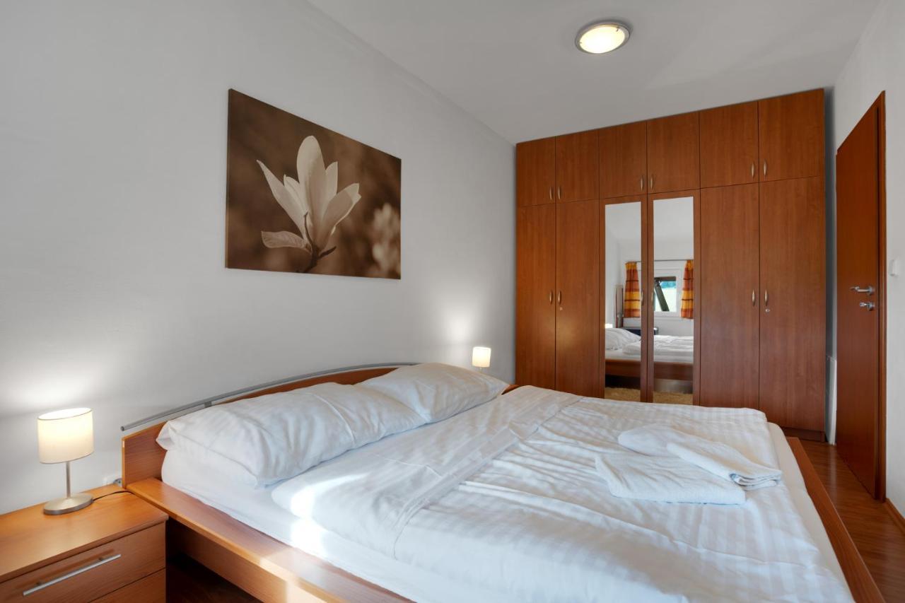 Mountain Apartment Klinovec Atomic Loučná pod Klínovcem Zewnętrze zdjęcie